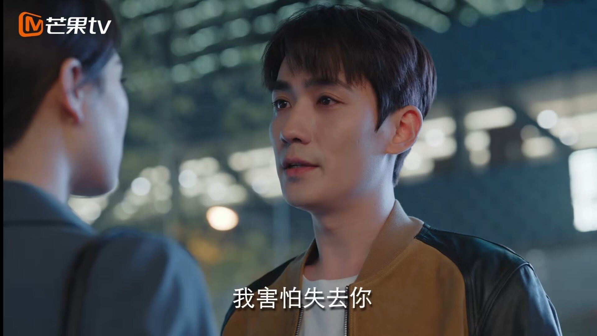 中国篮球运动员技术动作视频分析，篮球运动员运球动作