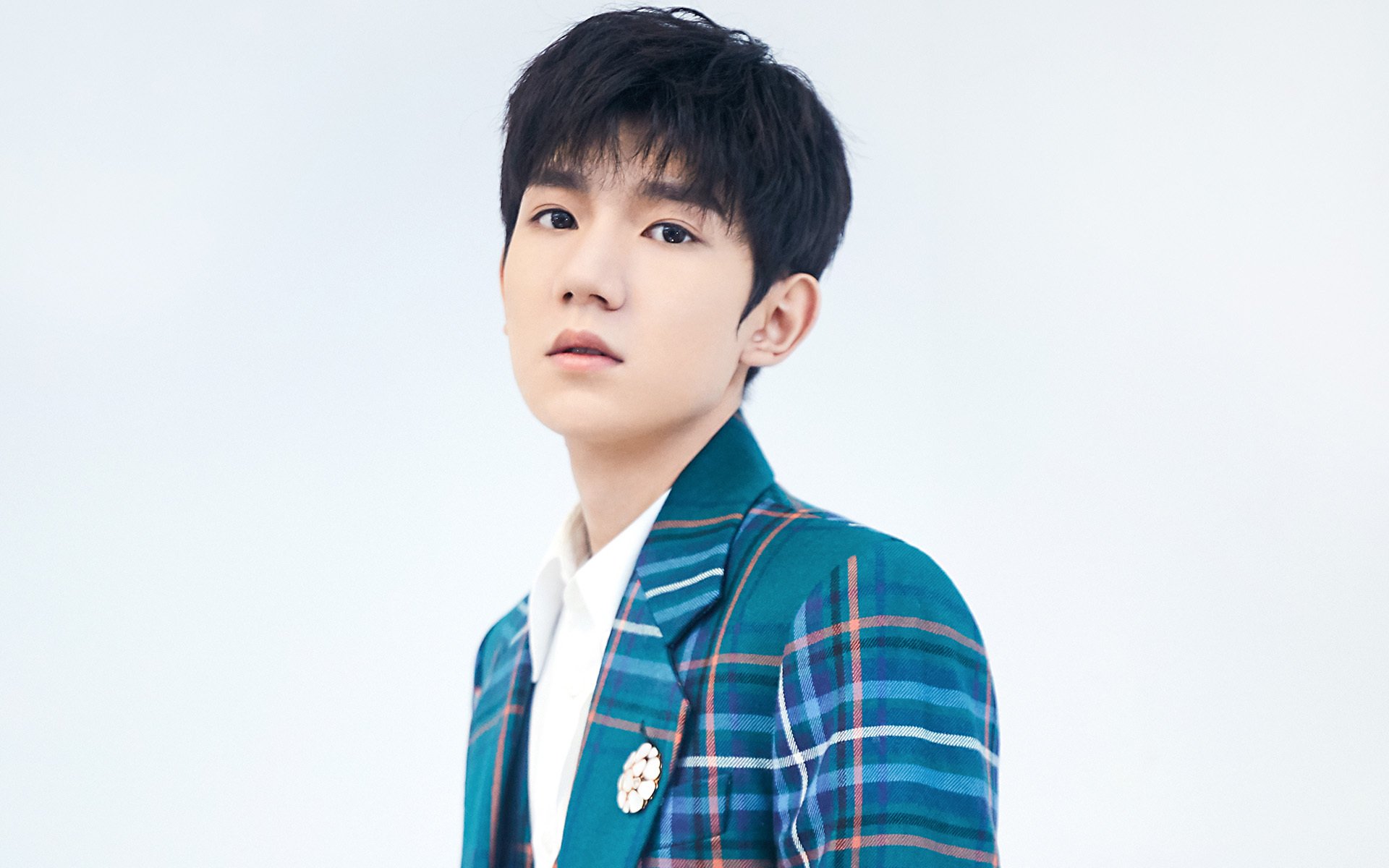 博卡在逼抢下频现传球失误，博卡vs竞技实时比分