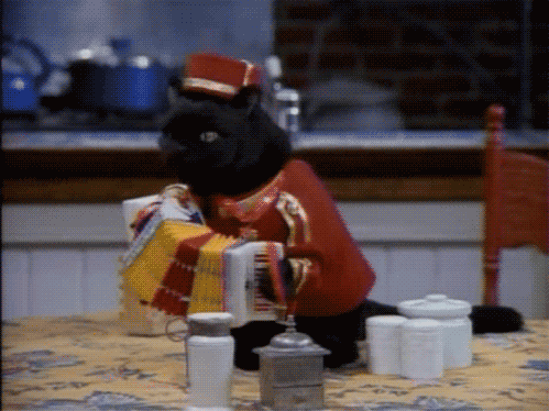 76人训练结束后开展专项防守演练内容详实,76人外线防守