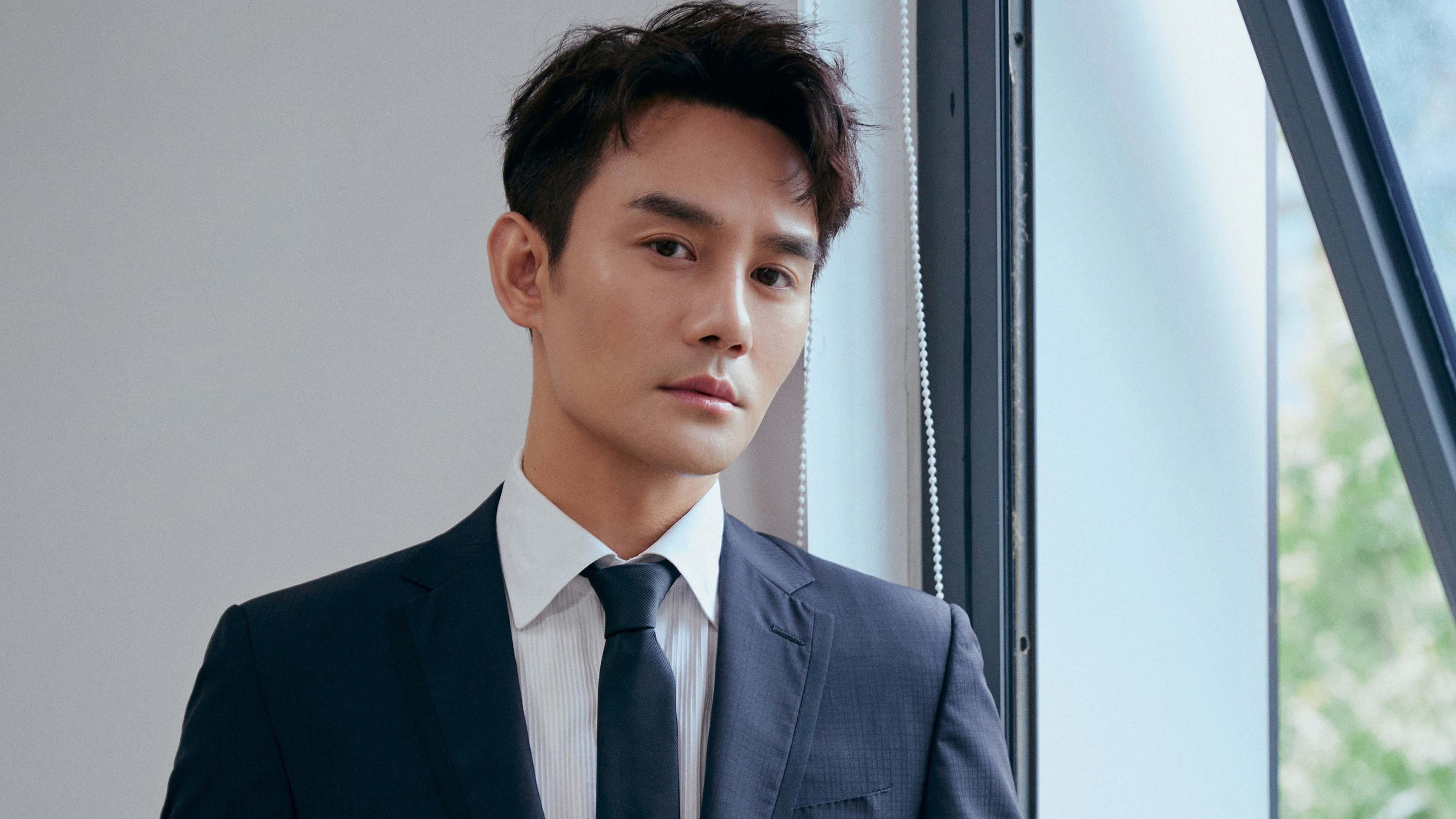 开云官方网站-中锋与边锋频频协作，快速进攻效果明显，中锋实战技巧