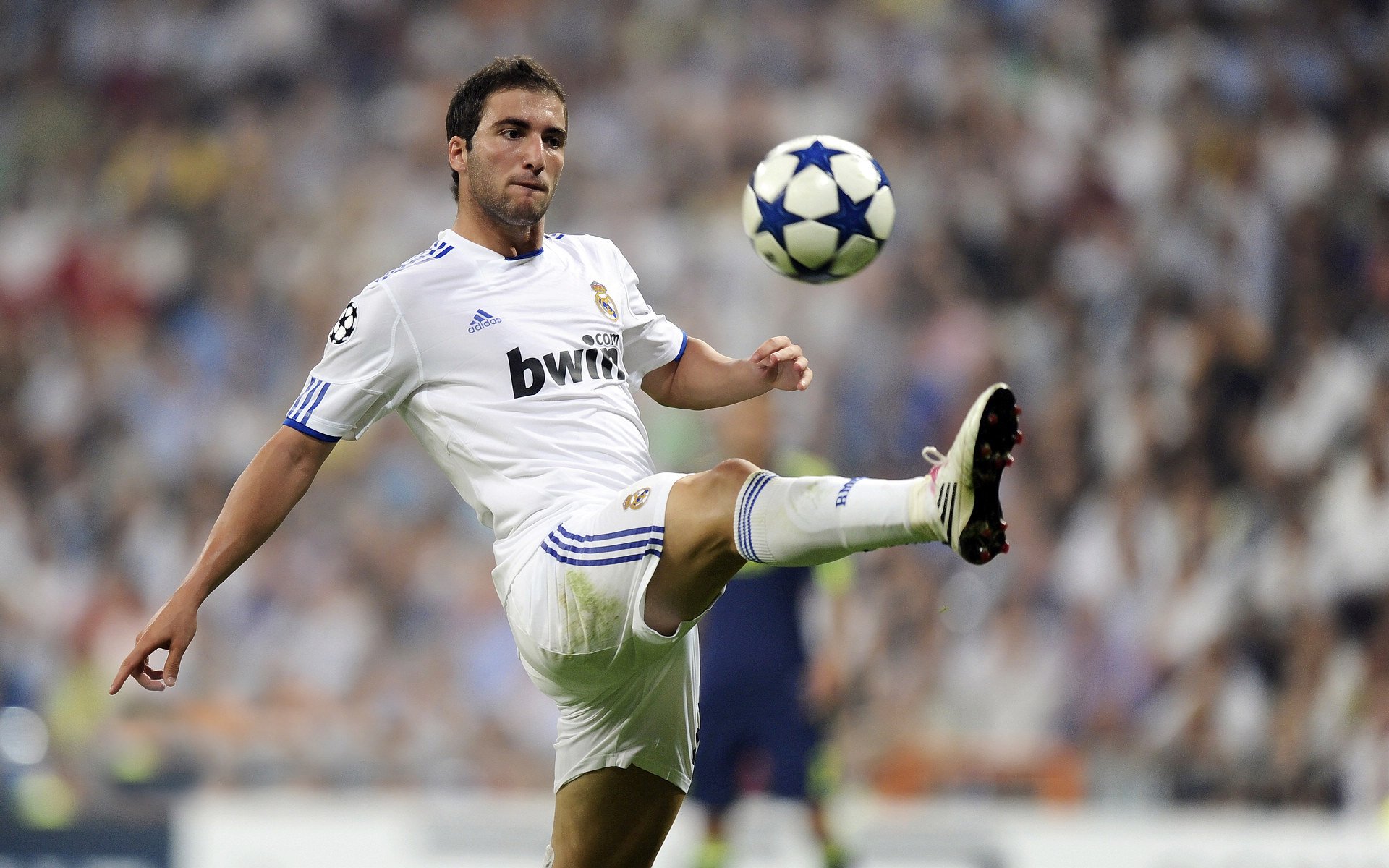 图赫尔巧用阵型,最大化球员优势,图赫尔现在在哪儿教练